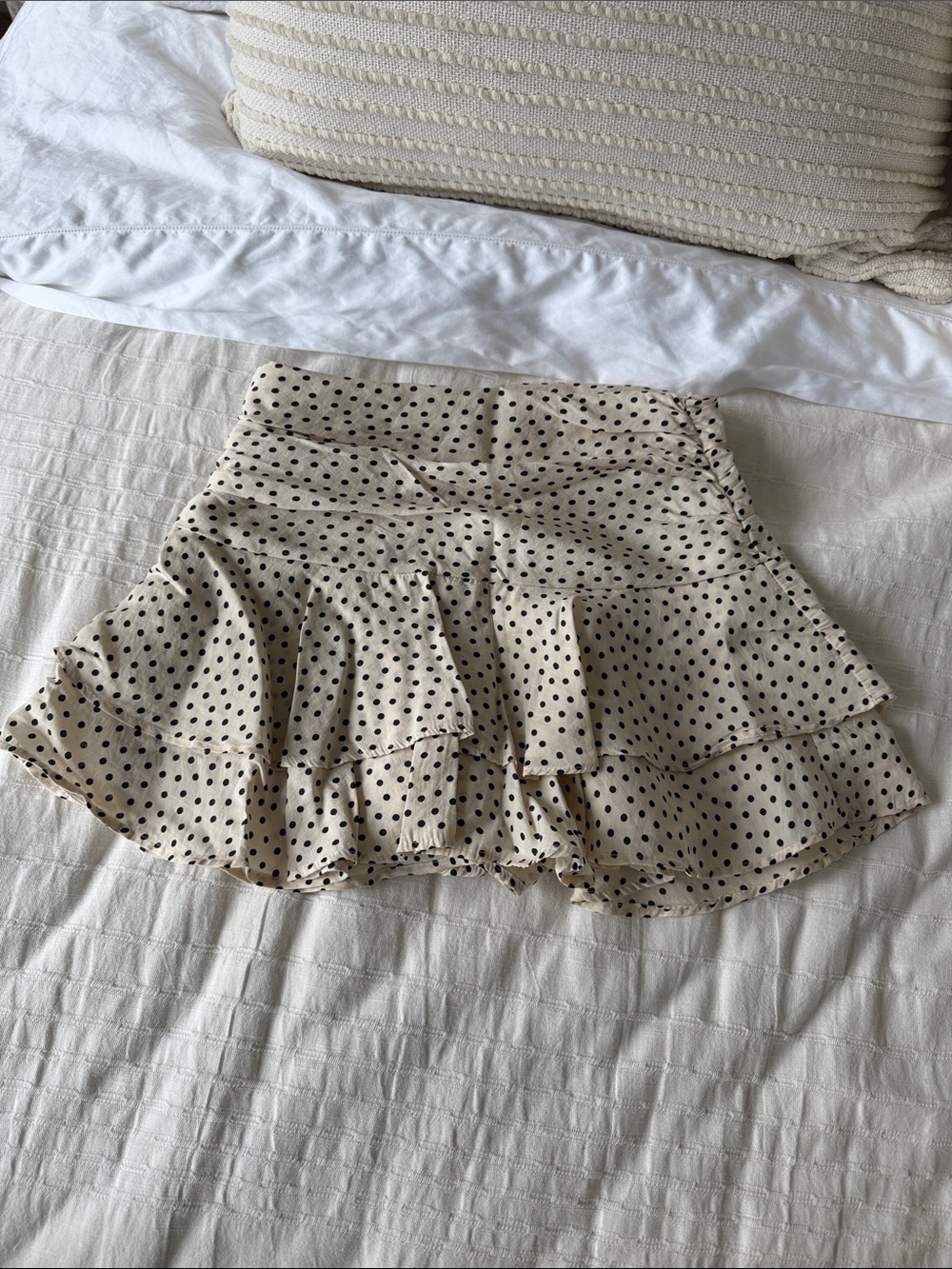 Zara Cream Skort with Black Polka Dots - Picture 2 of 5